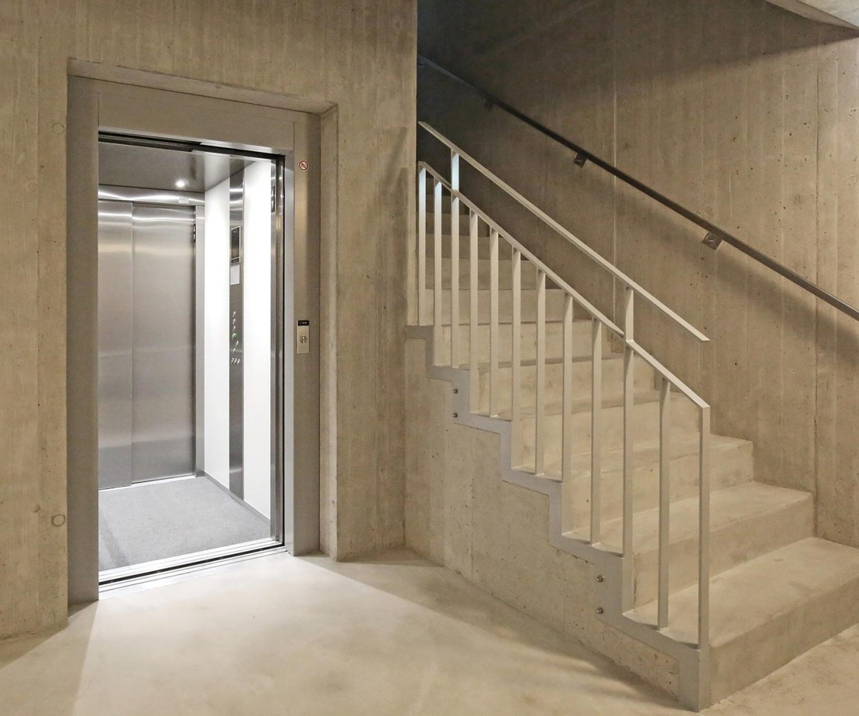 Lift AG elevator